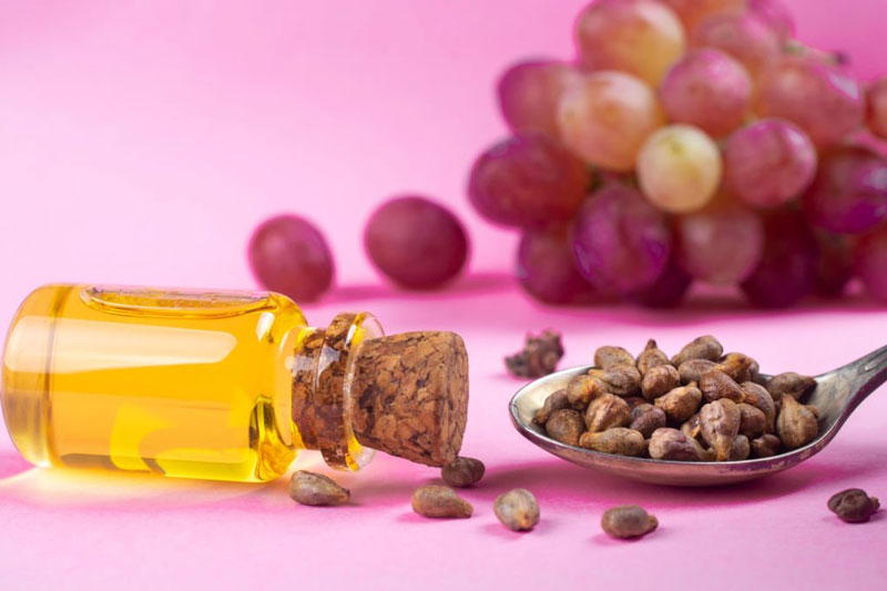 خواص غذایی و درمانی روغن هسته انگور